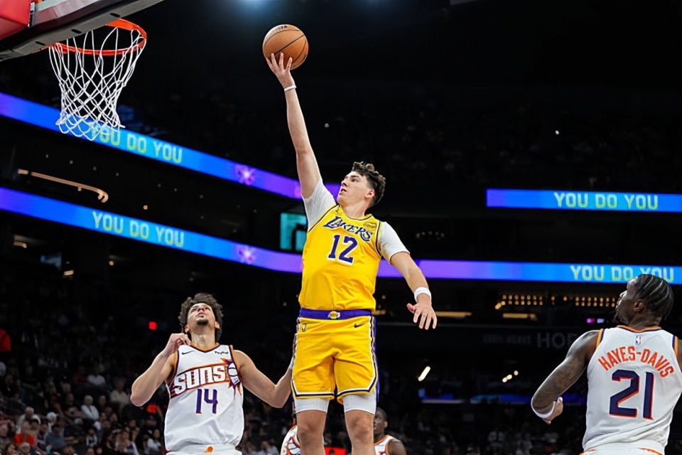 他在场上时, 间达到了, 理想的